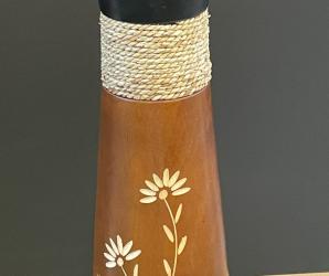 VASE MANGUIER MARRON